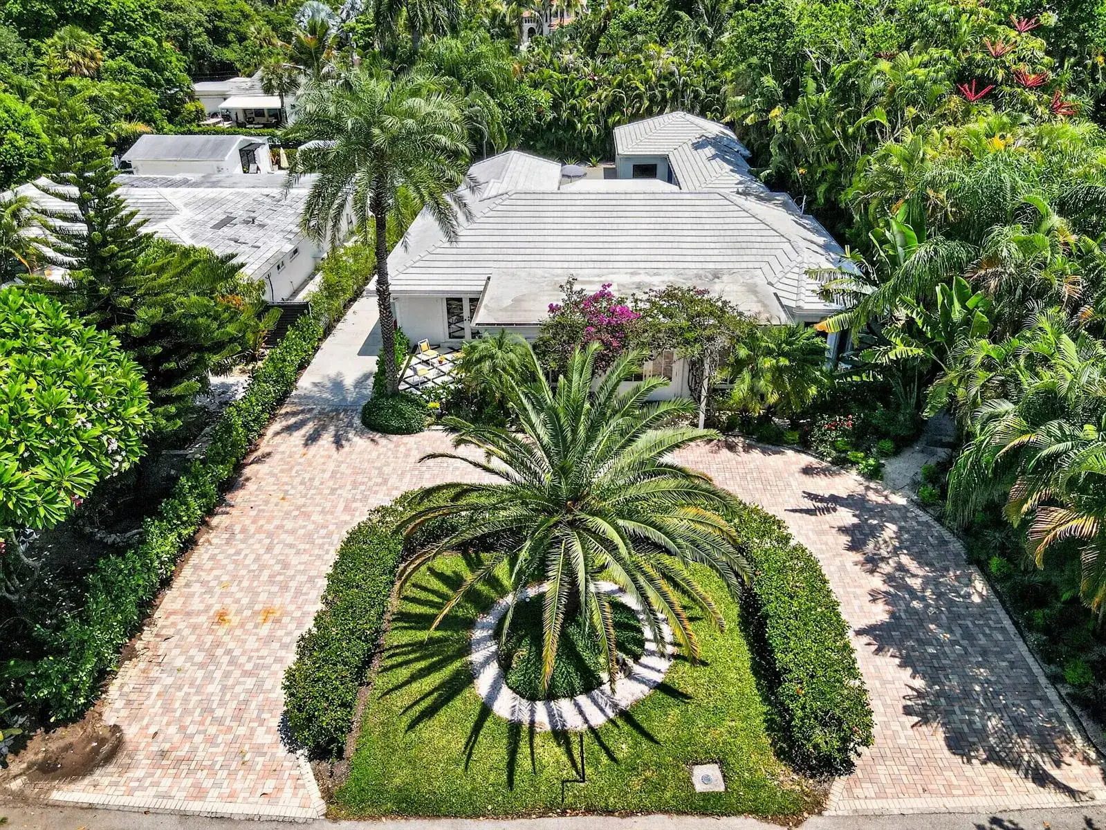 714 S Atlantic Drive, Lantana FL 33462 photo 2