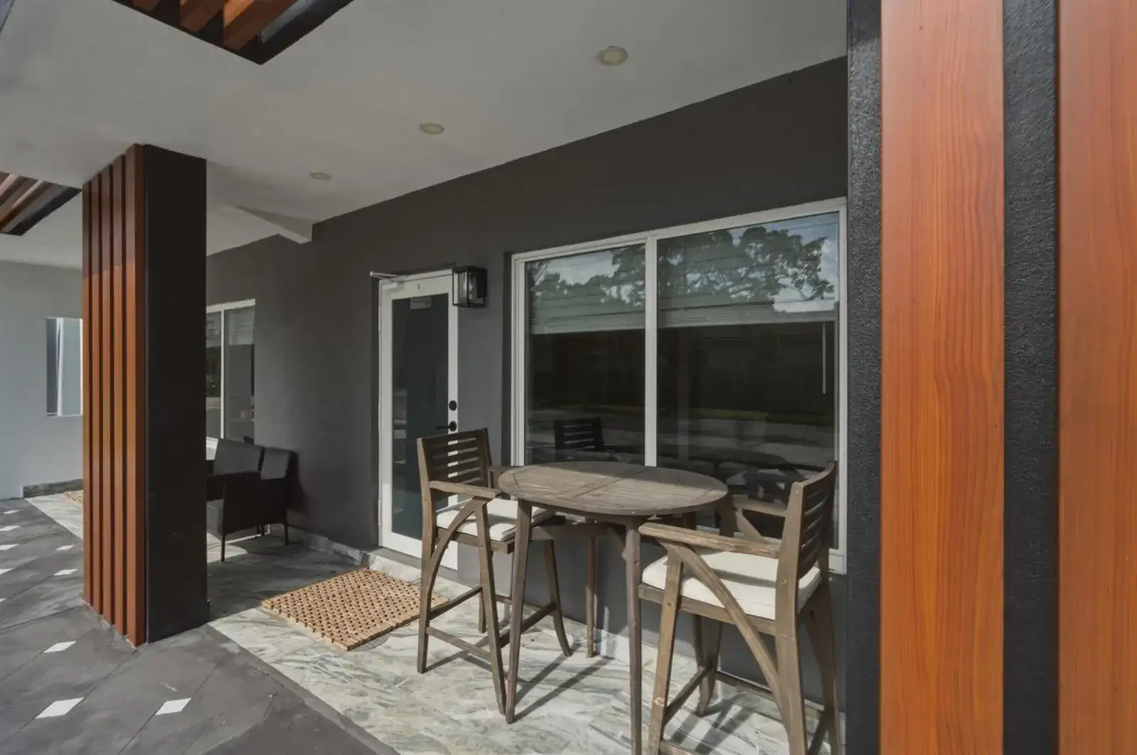 1137 SE 6TH Terrace # 8, Fort Lauderdale FL 33316 photo 4