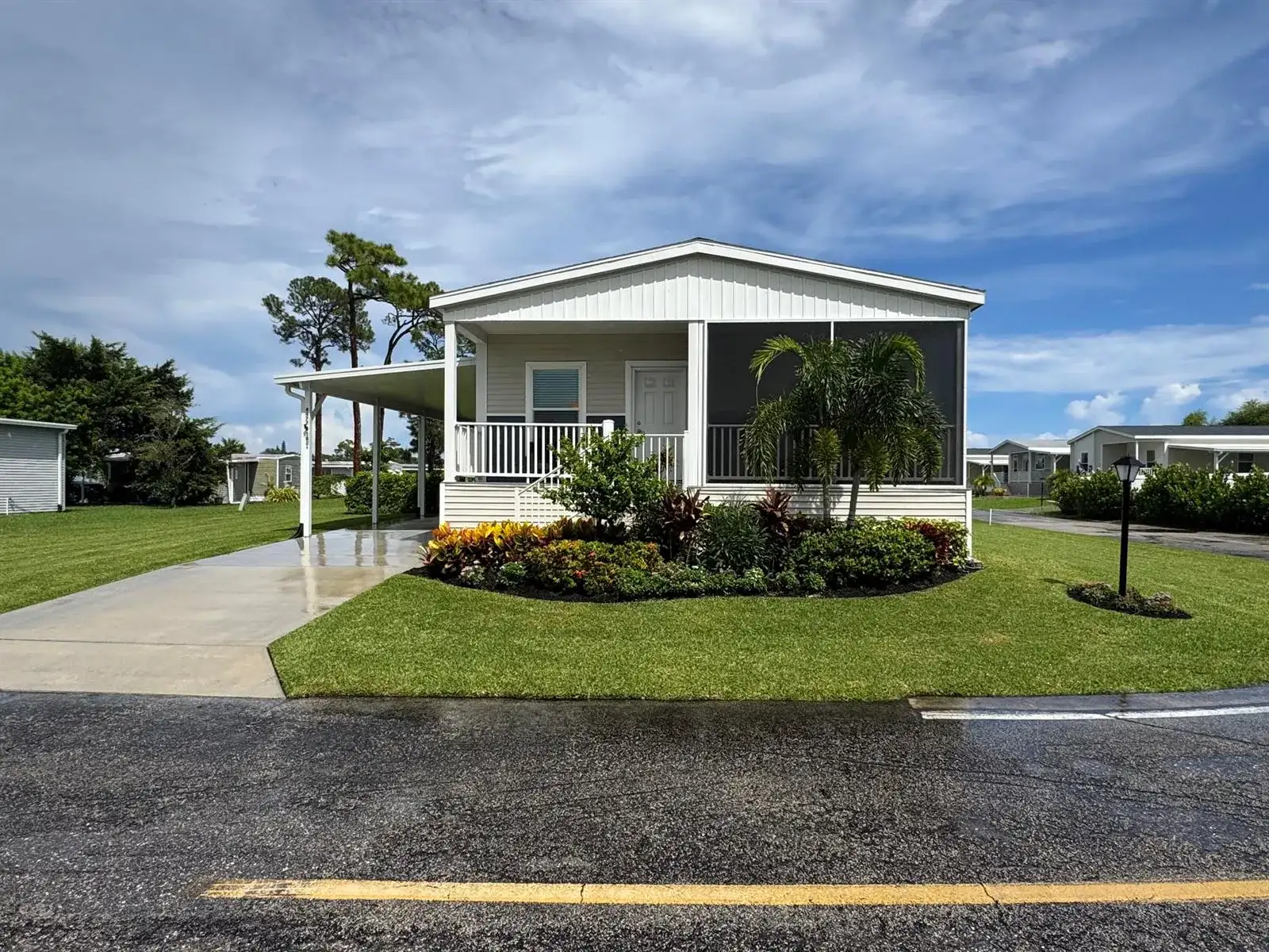 4477 Lady Beverlee Court S, Boynton Beach FL 33436 photo 2