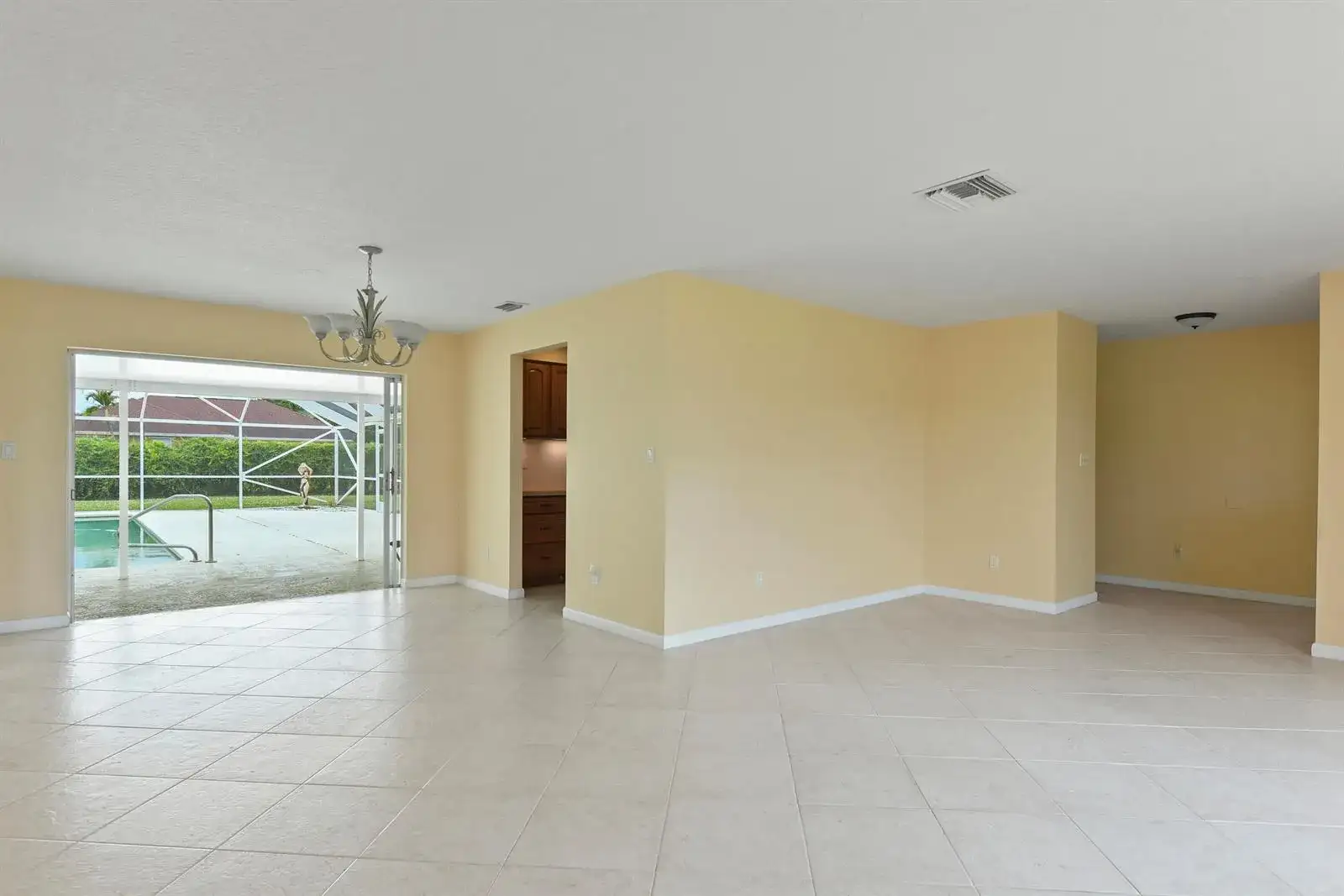 1934 SE TICKRIDGE Road, Port St. Lucie FL 34952 photo 4
