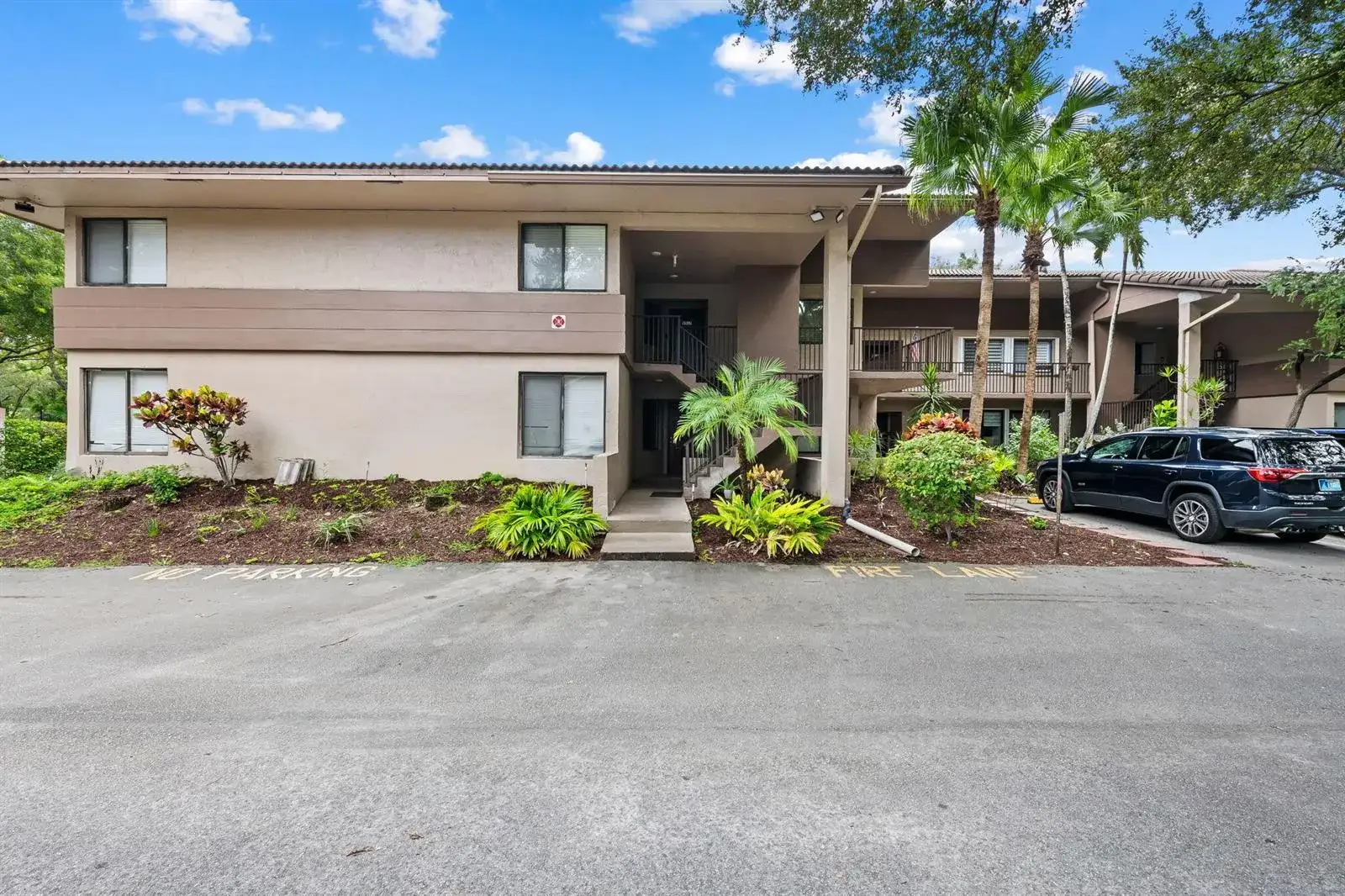 9503 NW 2ND Place # B, Coral Springs FL 33071 photo 2