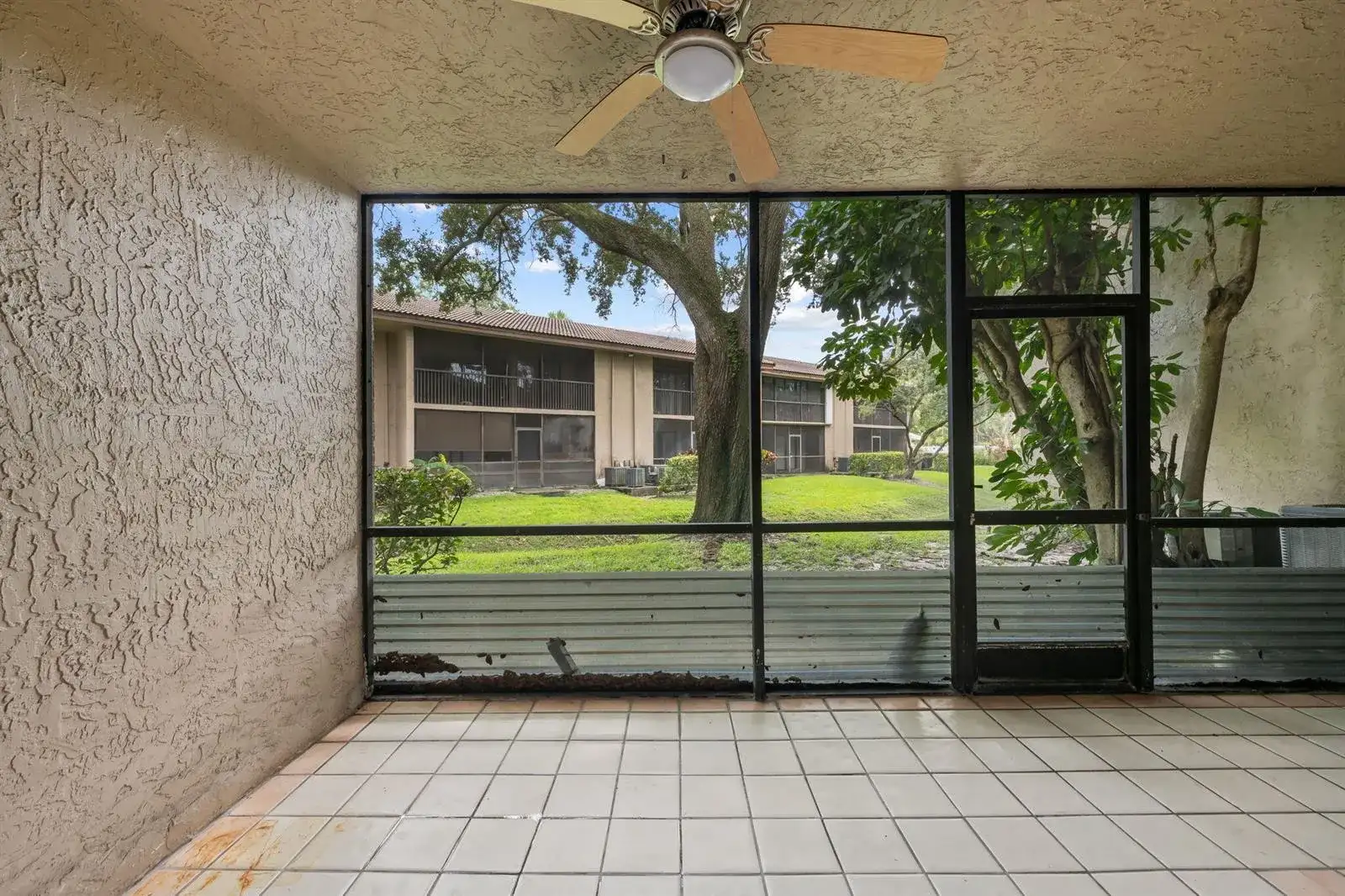 9503 NW 2ND Place # B, Coral Springs FL 33071 photo 4