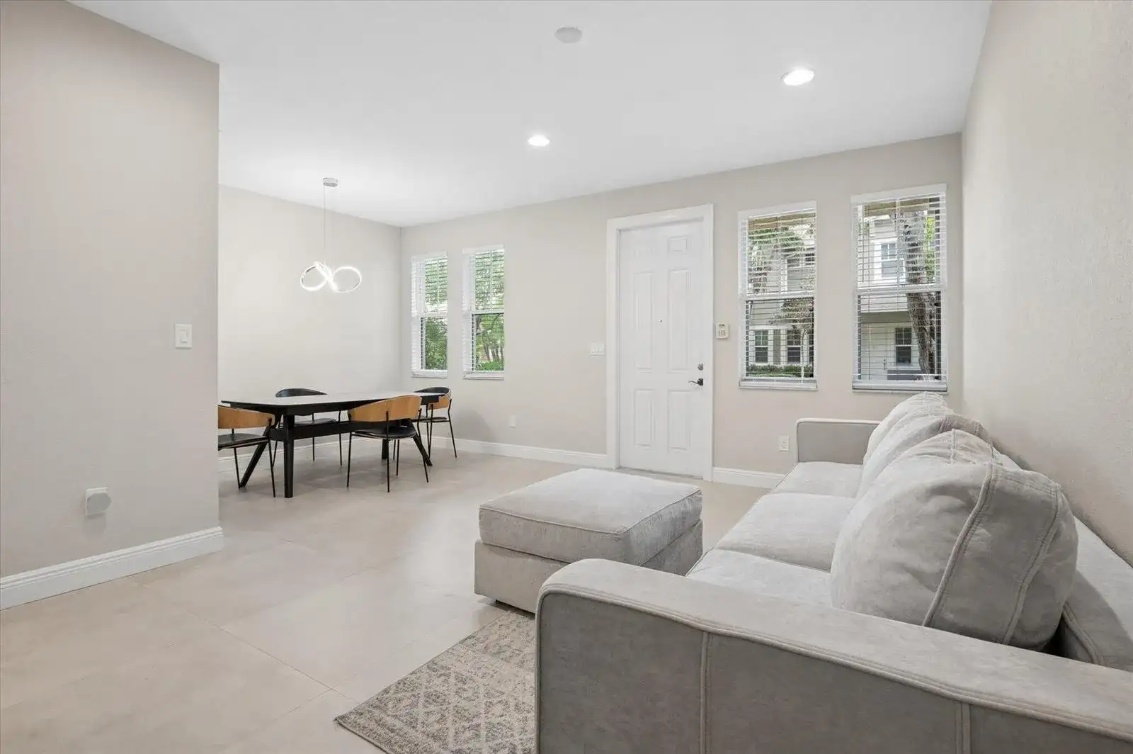 950 Marina Del Ray Lane # 4, West Palm Beach FL 33401 photo 4