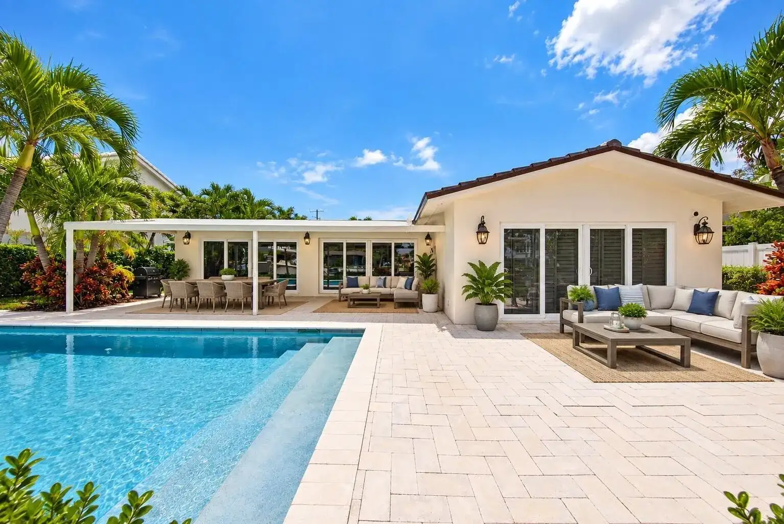 2401 NE 47TH Street, Lighthouse Point FL 33064 photo 4
