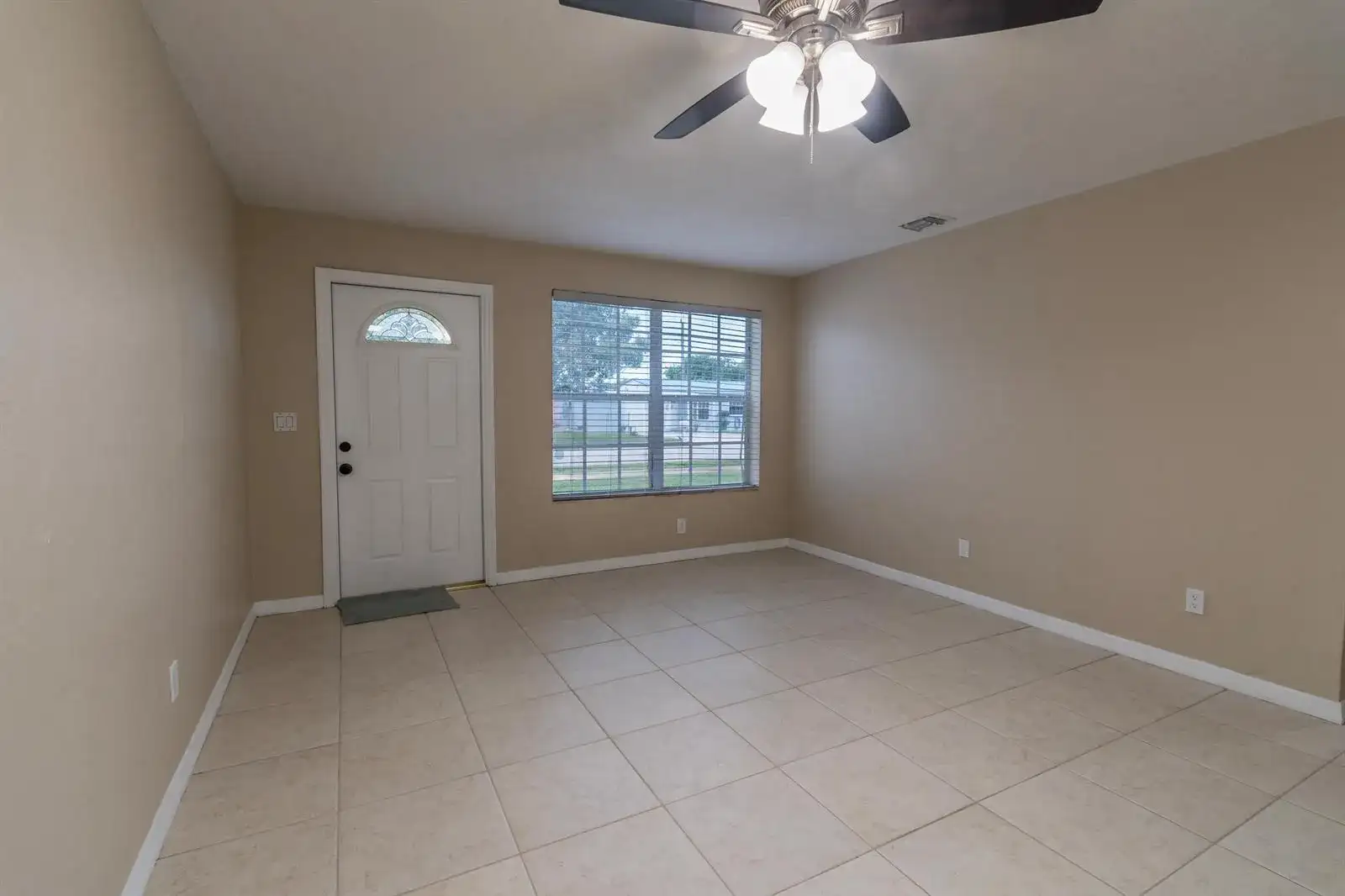 2032 WORTHINGTON Road, West Palm Beach FL 33409 photo 2