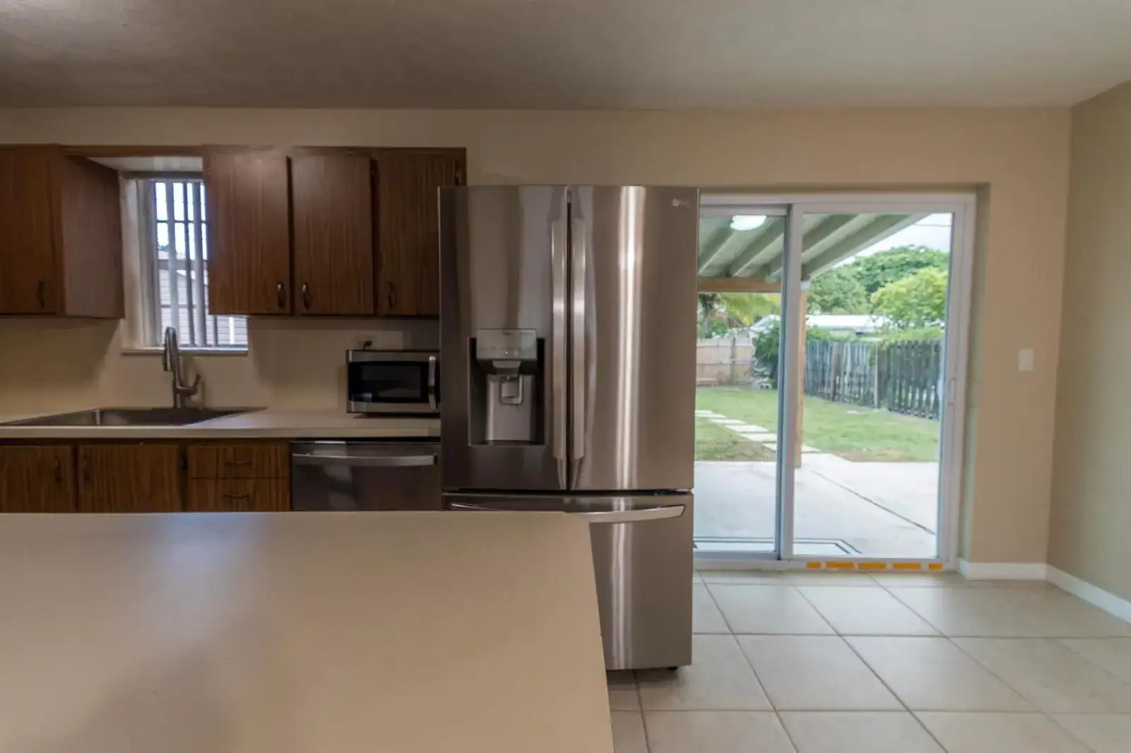 2032 WORTHINGTON Road, West Palm Beach FL 33409 photo 3