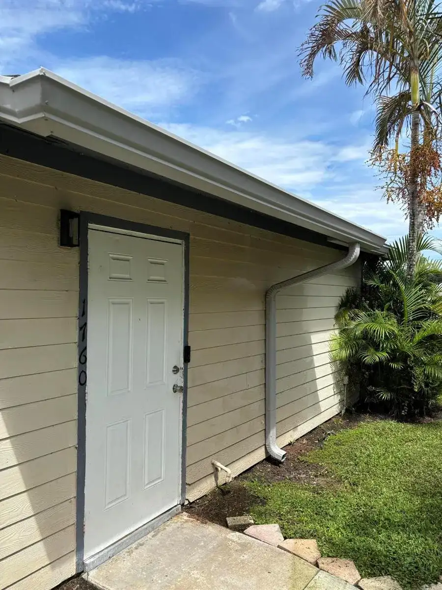 1760 MY Lane # 2, West Palm Beach FL 33417 photo 3