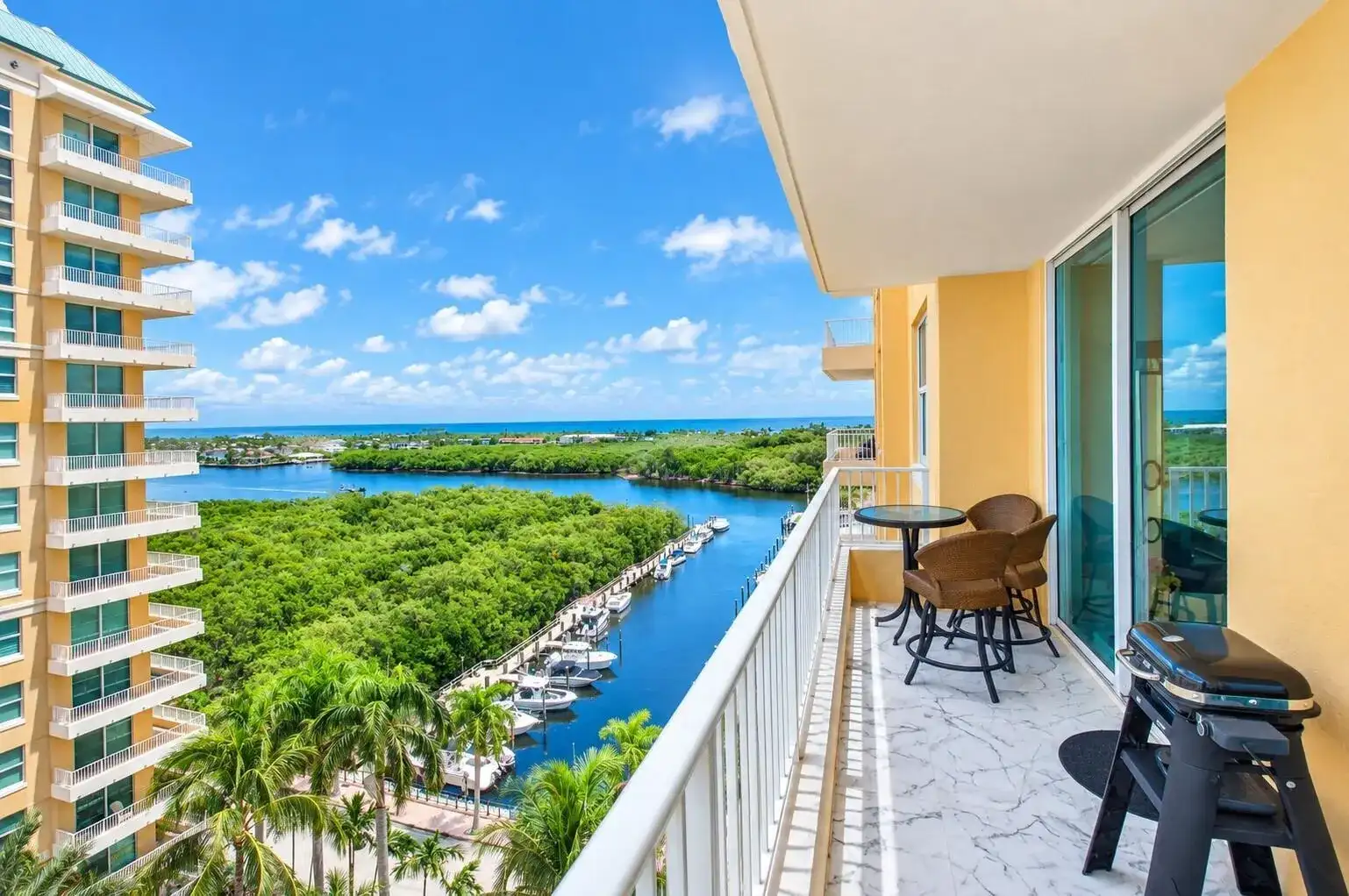 625 Casa Loma Boulevard # 1003, Boynton Beach FL 33435 photo 2