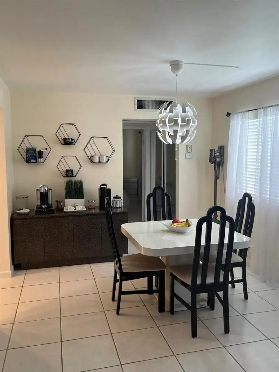 483 Saxony K Drive, Delray Beach FL 33446 photo 5
