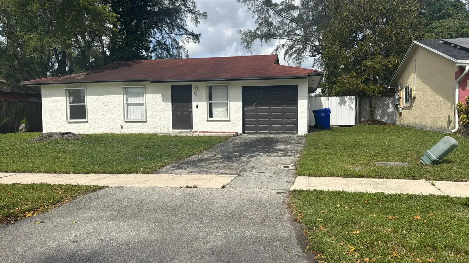 501 SW 83rd Avenue, North Lauderdale FL 33068 photo 2