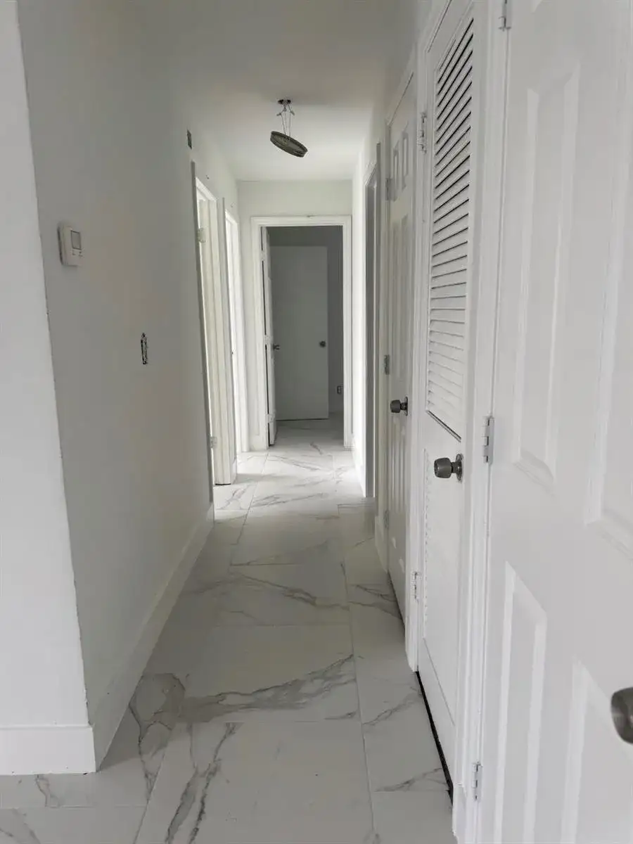501 SW 83rd Avenue, North Lauderdale FL 33068 photo 5