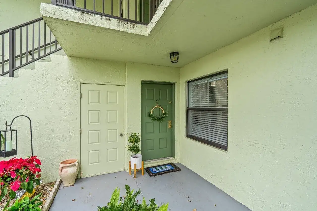 2001 Sabal Ridge Court # A, Palm Beach Gardens FL 33418 photo 3