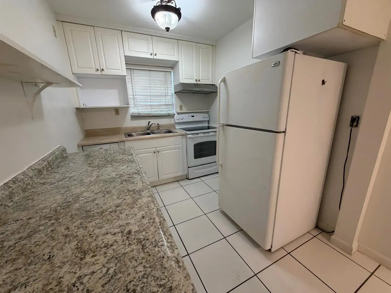 421 NE 11TH Street # 5, Fort Lauderdale FL 33304 photo 4