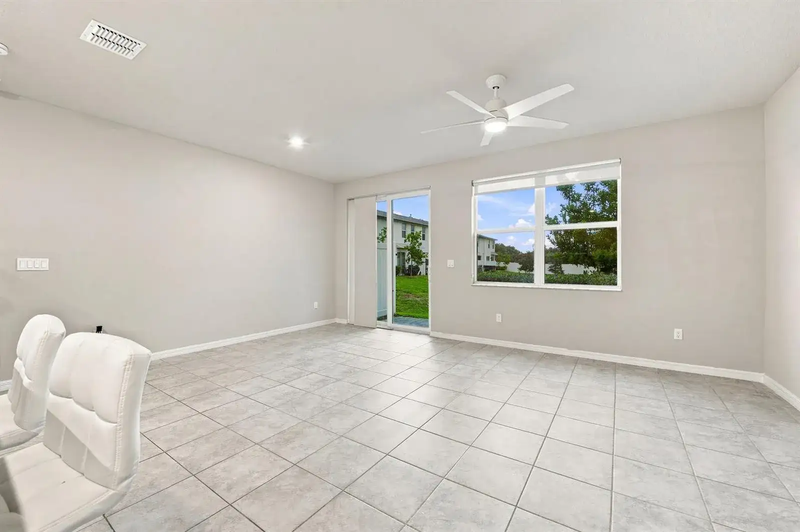 3570 SAN BERNARDINO Way, Palm Springs FL 33461 photo 3