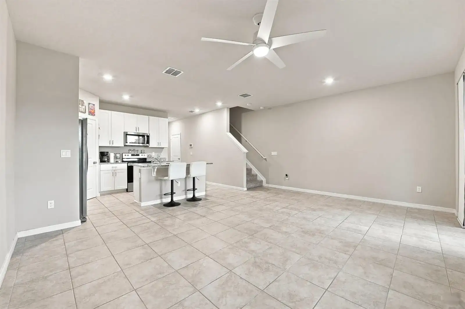 3570 SAN BERNARDINO Way, Palm Springs FL 33461 photo 5