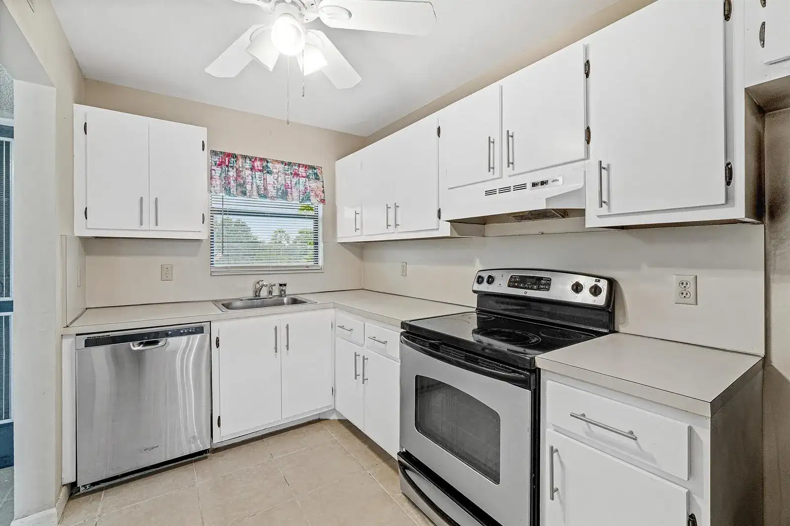 4640 LUCERNE LAKES Boulevard W # 303, Lake Worth FL 33467 photo 4
