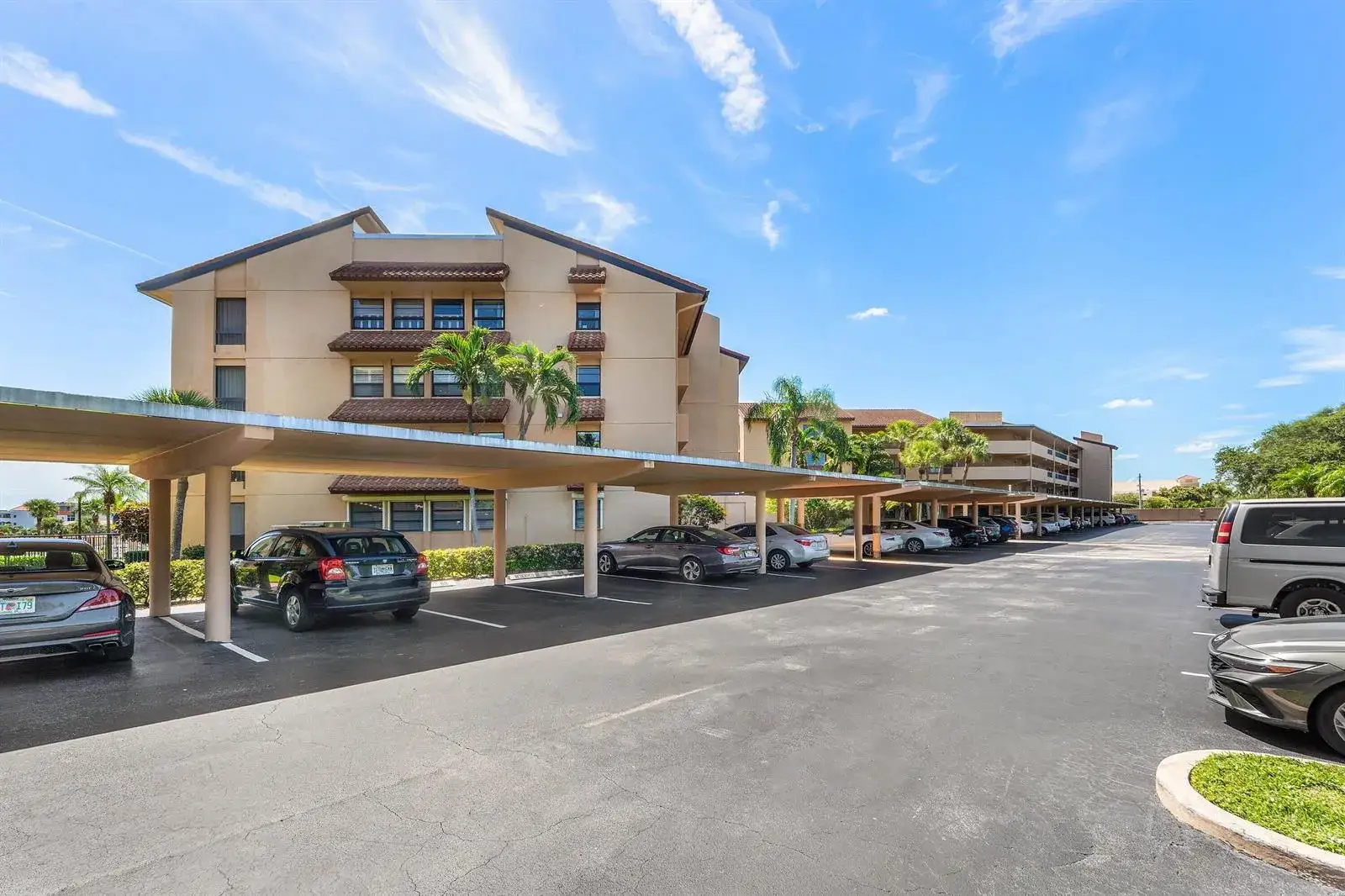 1030 Us Highway 1 # 413, North Palm Beach FL 33408