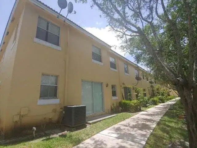 2214 Shoma Drive, Royal Palm Beach FL 33414 photo 3