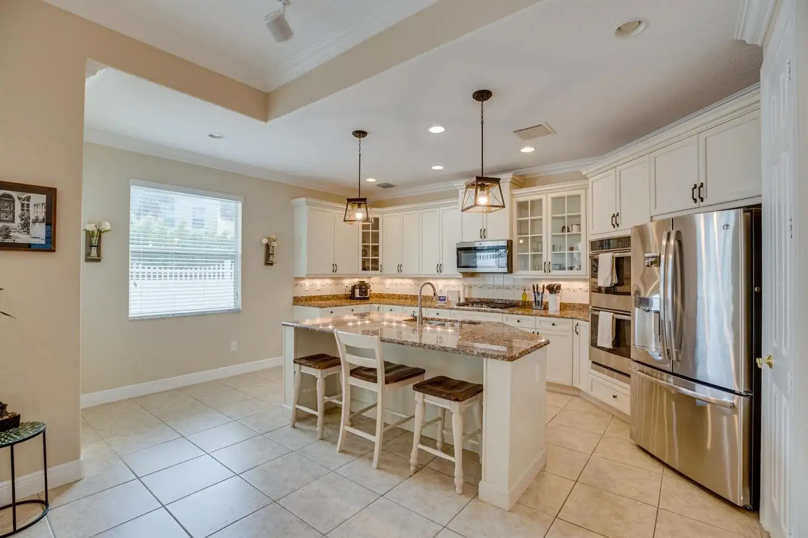 4247 DIAMOND Square, Vero Beach FL 32967 photo 4