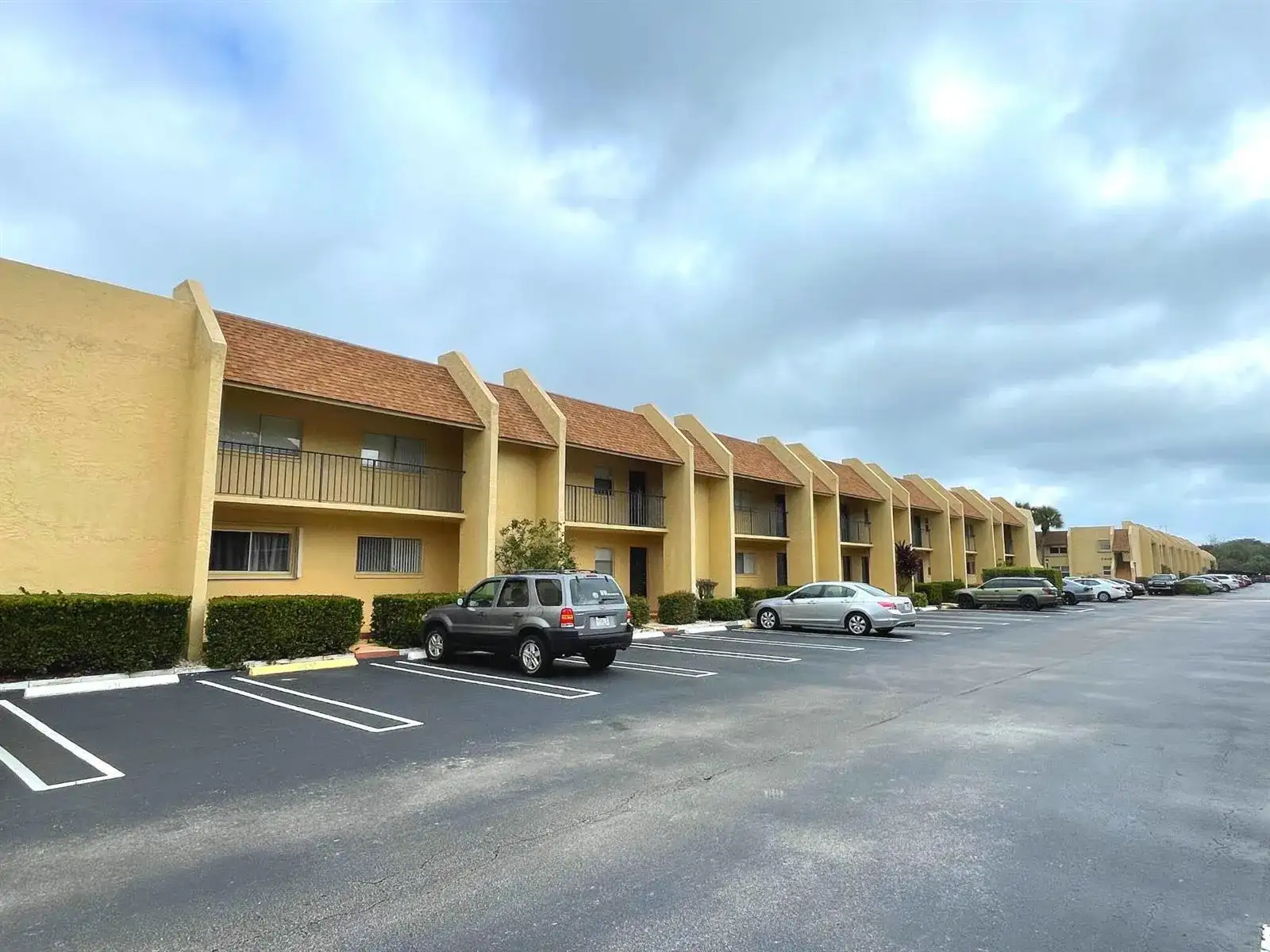 2805 SW 22ND Avenue # 2070, Delray Beach FL 33445 photo 2