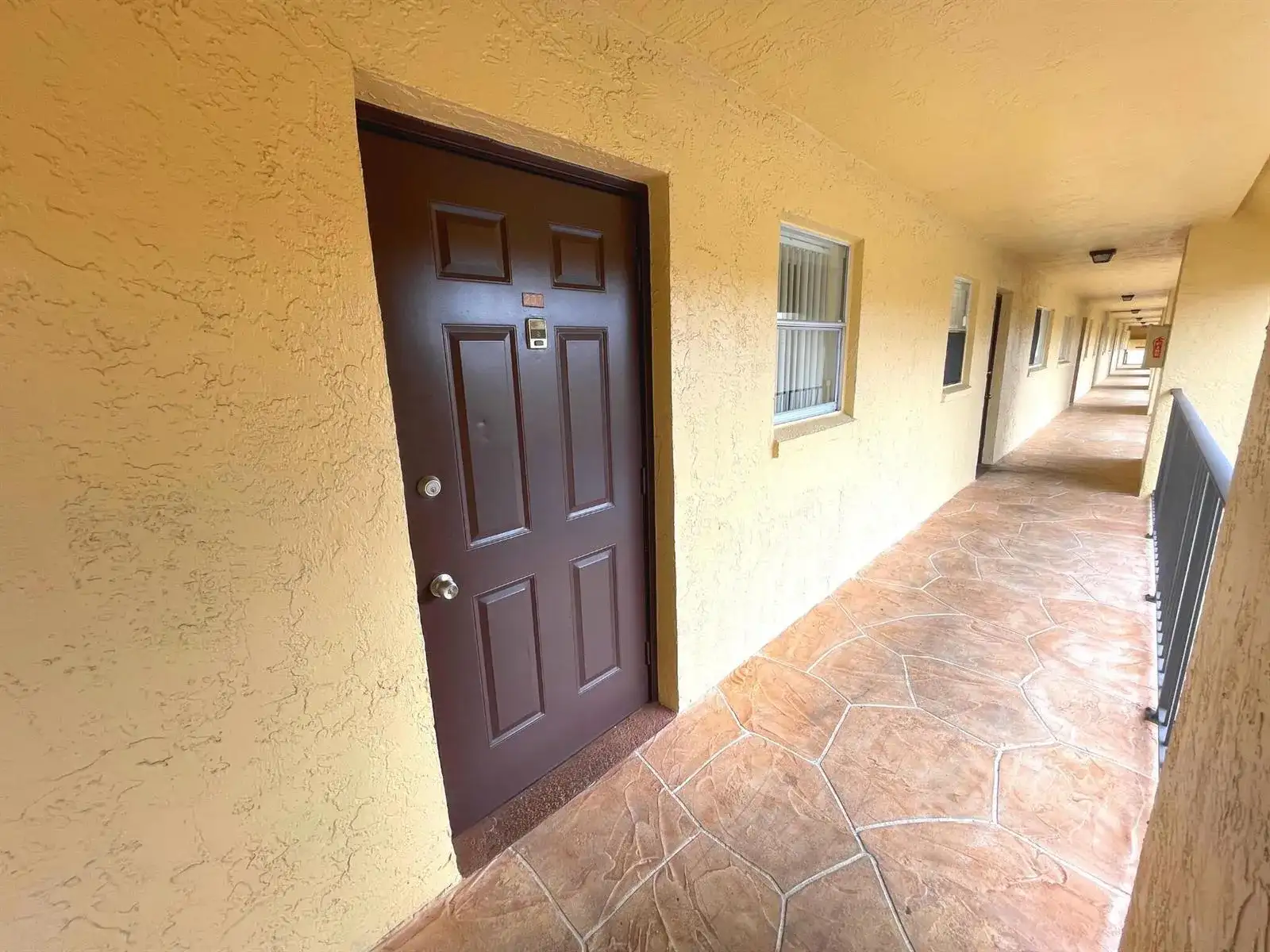 2805 SW 22ND Avenue # 2070, Delray Beach FL 33445 photo 4