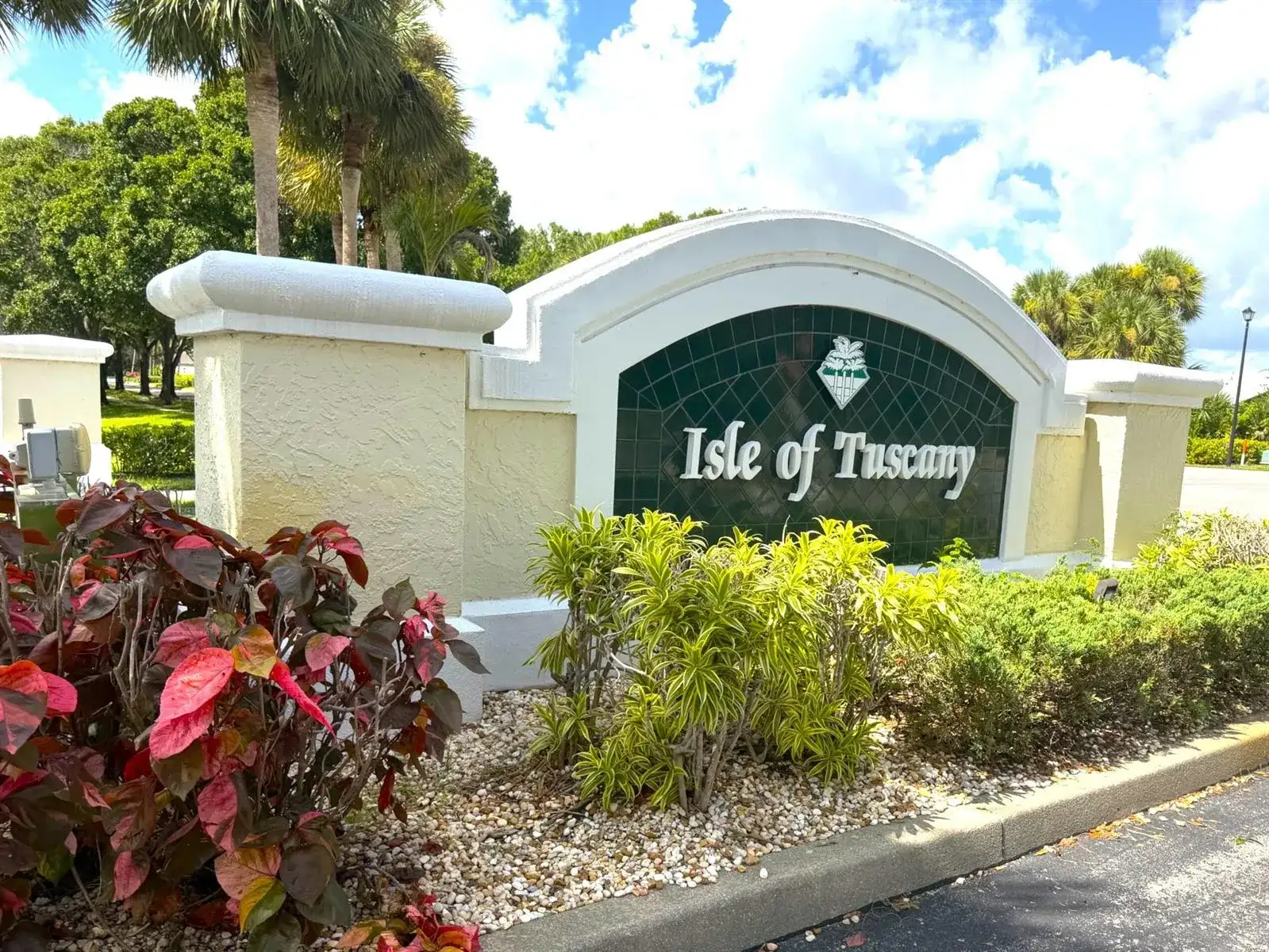 373 NW SHERRY Lane, Port St. Lucie FL 34986 photo 2