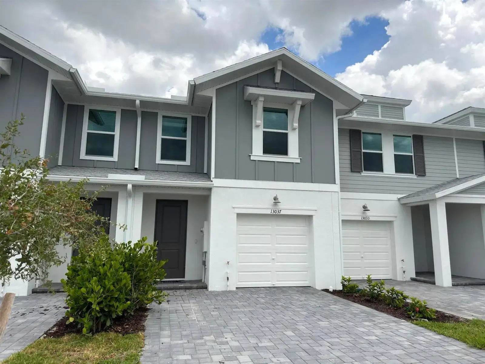 13037 SW FORLI Way, Port St. Lucie FL 34987 photo 2
