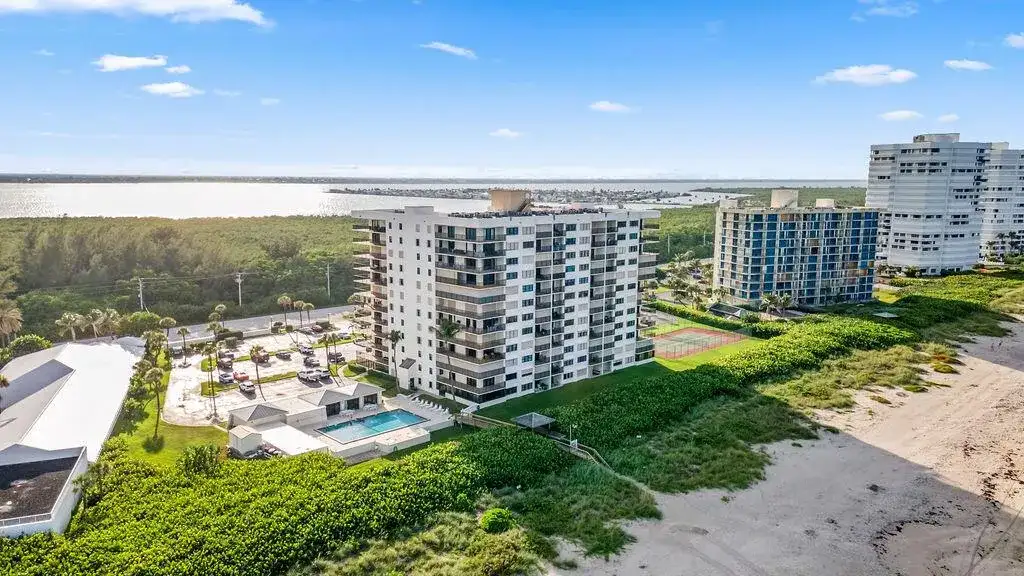 10044 S OCEAN Drive # 103, Jensen Beach FL 34957 photo 2