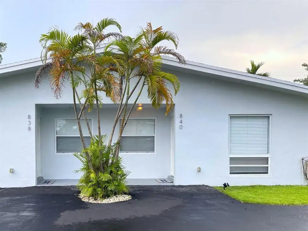838 SW 14th Street, Fort Lauderdale FL 33315 photo 2