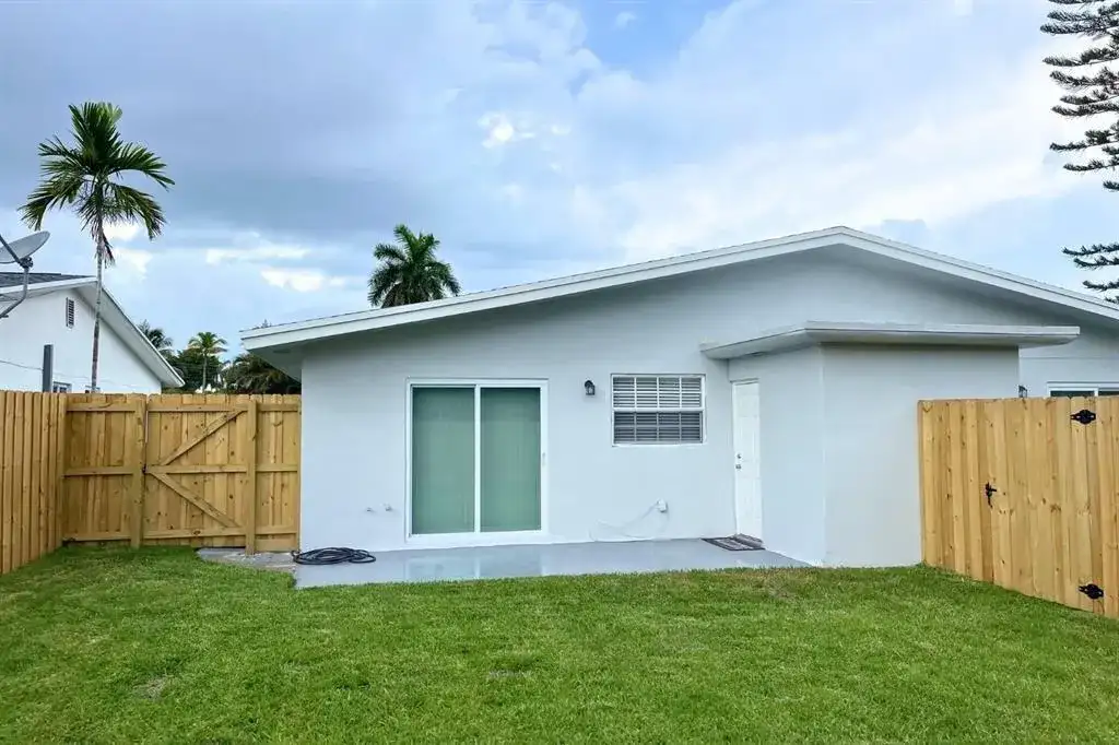 838 SW 14th Street, Fort Lauderdale FL 33315 photo 4
