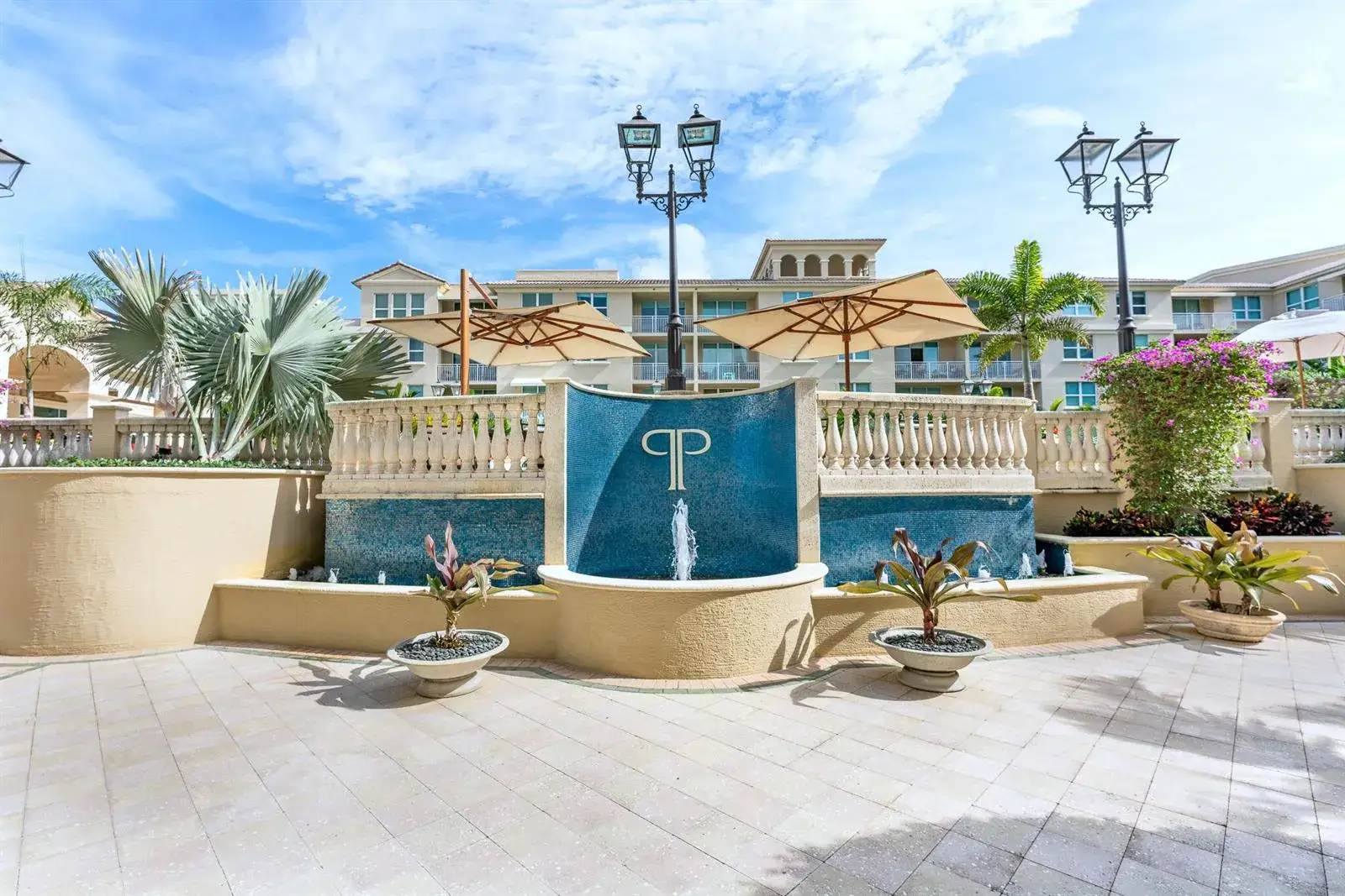 99 SE Mizner Boulevard Apt 802, Boca Raton FL 33432