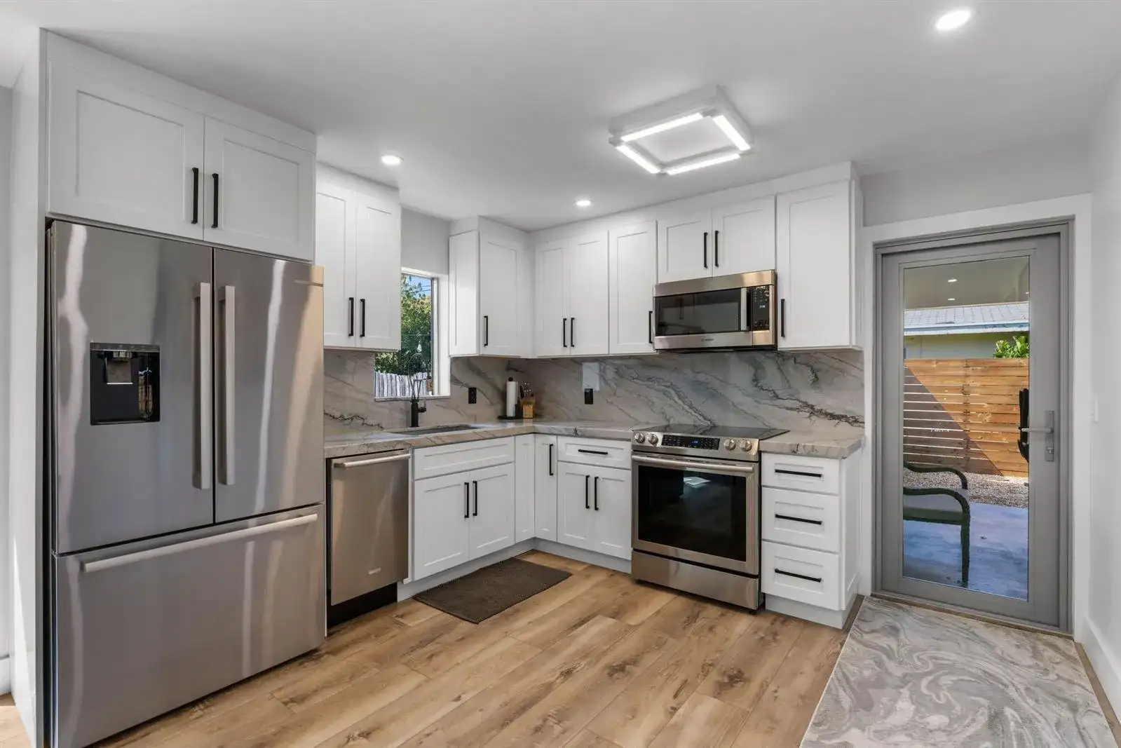 918 SE 3RD Avenue, Delray Beach FL 33483 photo 5
