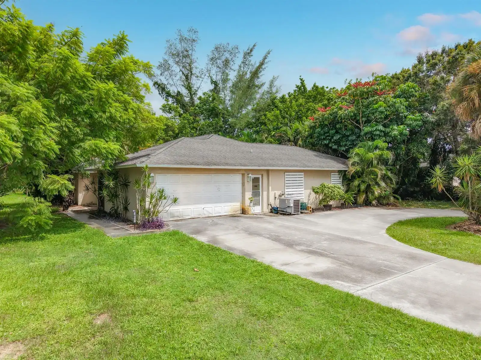 2854 46TH Street SW, Naples FL 34116