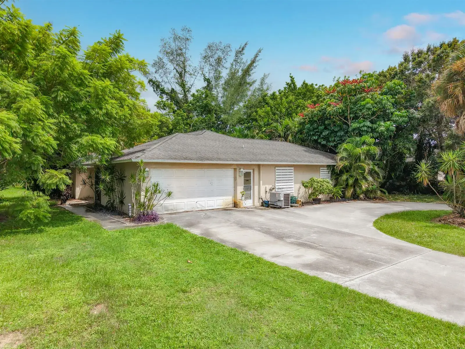 2854 46TH Street SW, Naples FL 34116