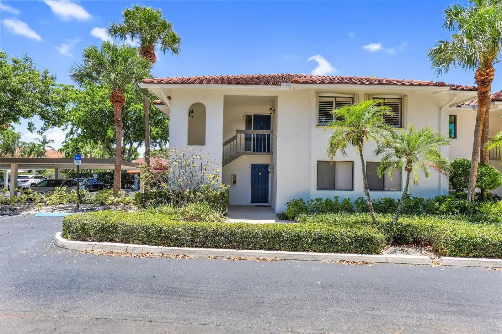 60 Pelican Pointe Drive # 201, Delray Beach FL 33483