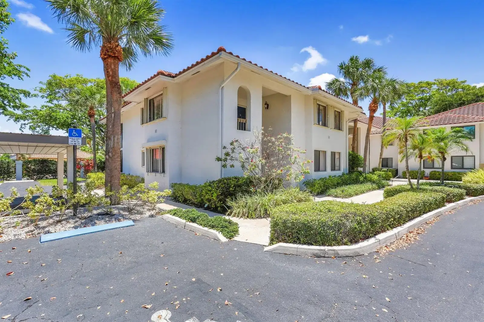 60 Pelican Pointe Drive # 201, Delray Beach FL 33483 photo 4