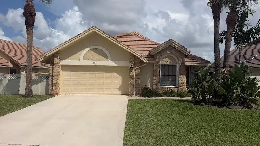 6851 BITTERBUSH Place, Boynton Beach FL 33472