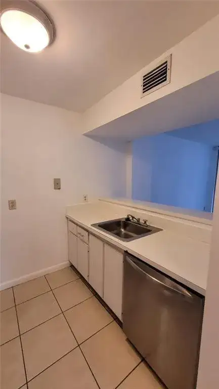 4222 INVERRARY Boulevard # 4206, Lauderhill FL 33319 photo 3