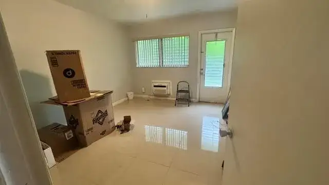 2000 NE 51ST Court # 110, Fort Lauderdale FL 33308 photo 4