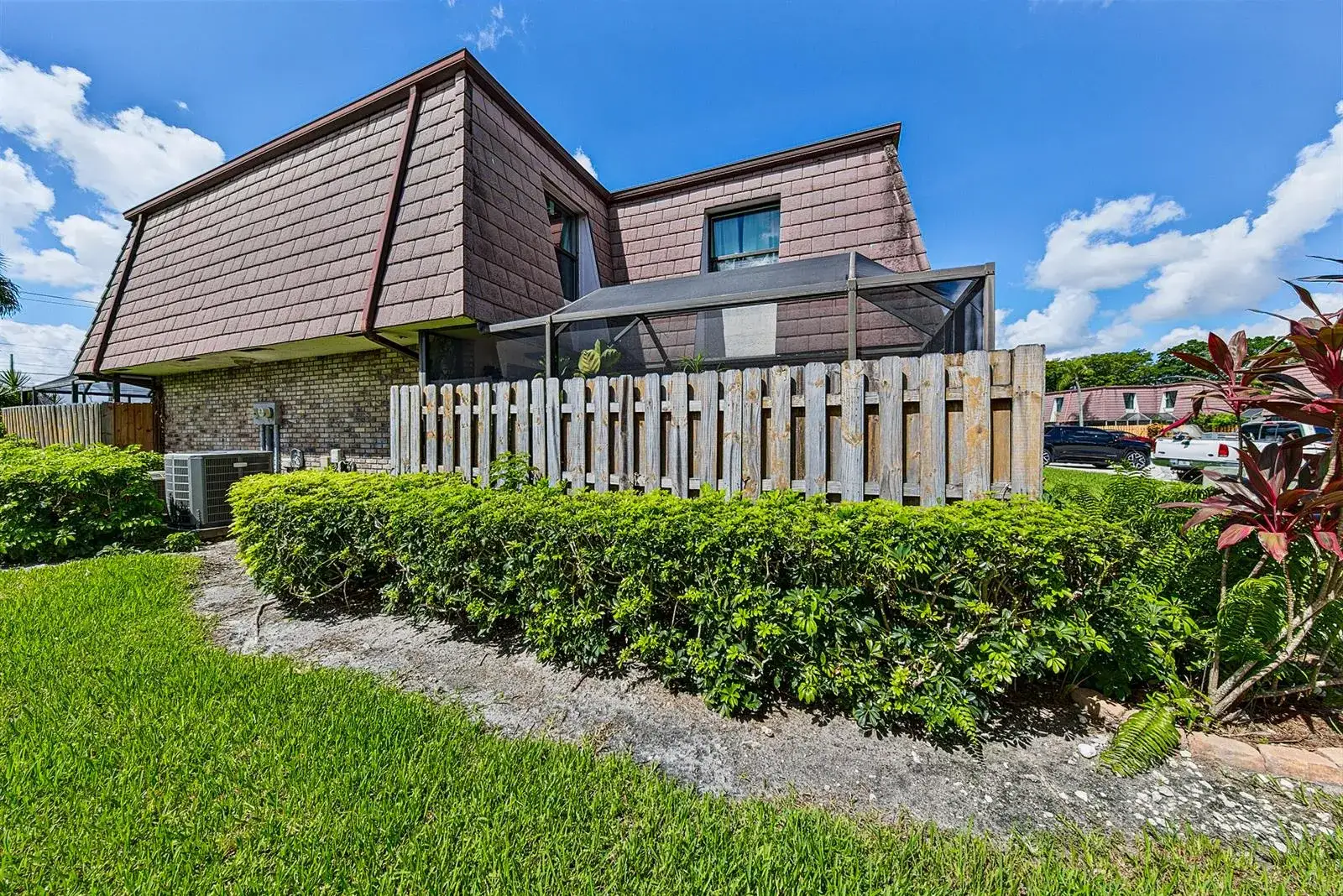 7693 Courtyard Run W, Boca Raton FL 33433