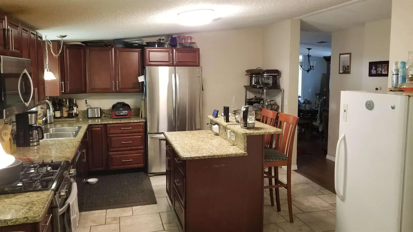 6964 E CENTER Street, Okeechobee FL 34974