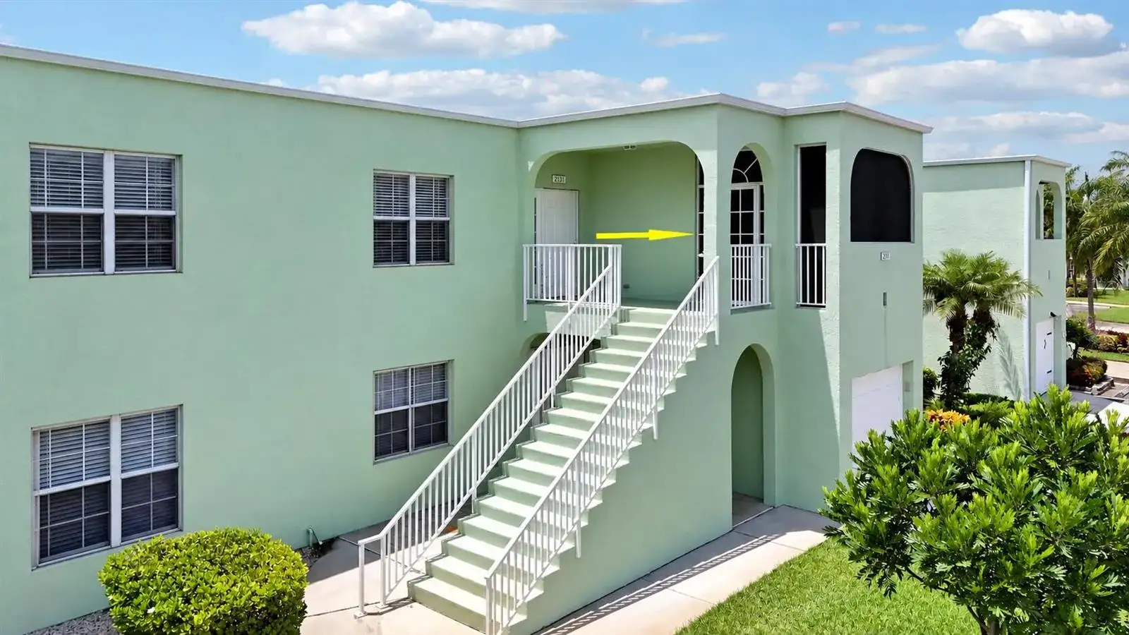 2129 SE Wild Meadow Circle, Port St. Lucie FL 34952 photo 3