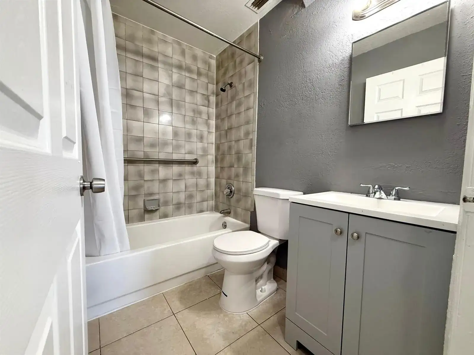 812 5th Street Unit B, West Palm Beach FL 33401 photo 5