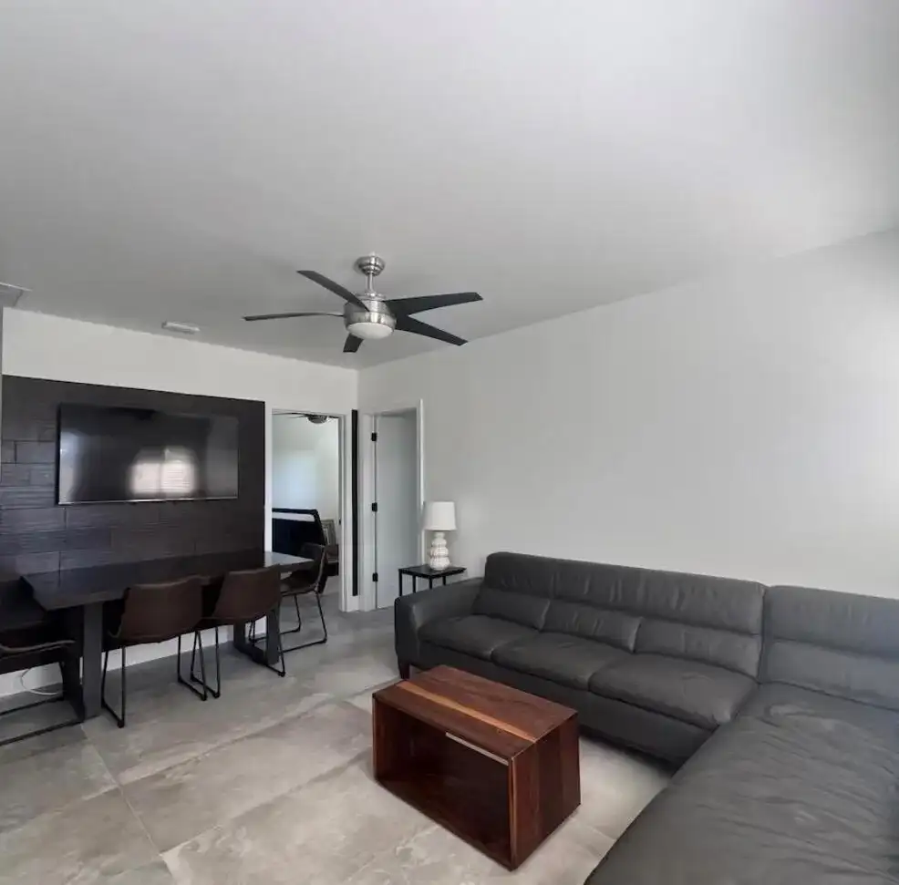 412 NE Eller Street # C, Deerfield Beach FL 33441