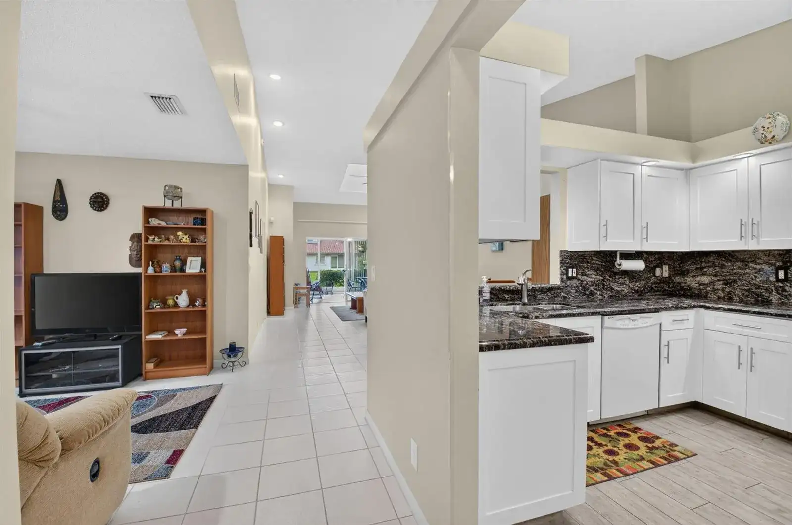6367 Pointe Pleasant Circle, Delray Beach FL 33484 photo 4