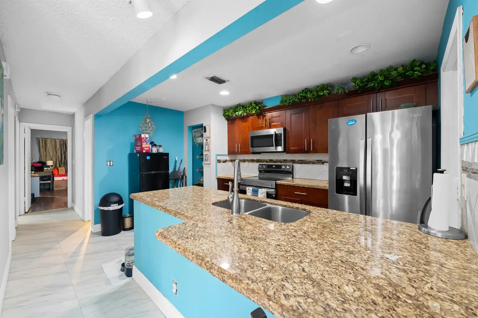 7838 KIMBERLY Boulevard, North Lauderdale FL 33068 photo 4