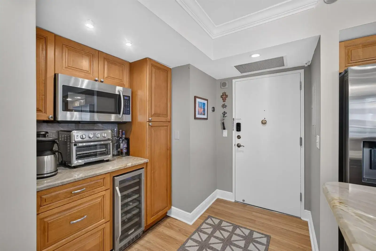 5440 N Ocean Drive # 304, Singer Island FL 33404 photo 3