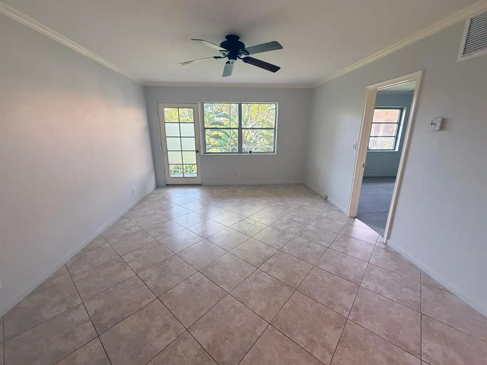 136 NE 19TH Court # 220F, Wilton Manors FL 33305 photo 4