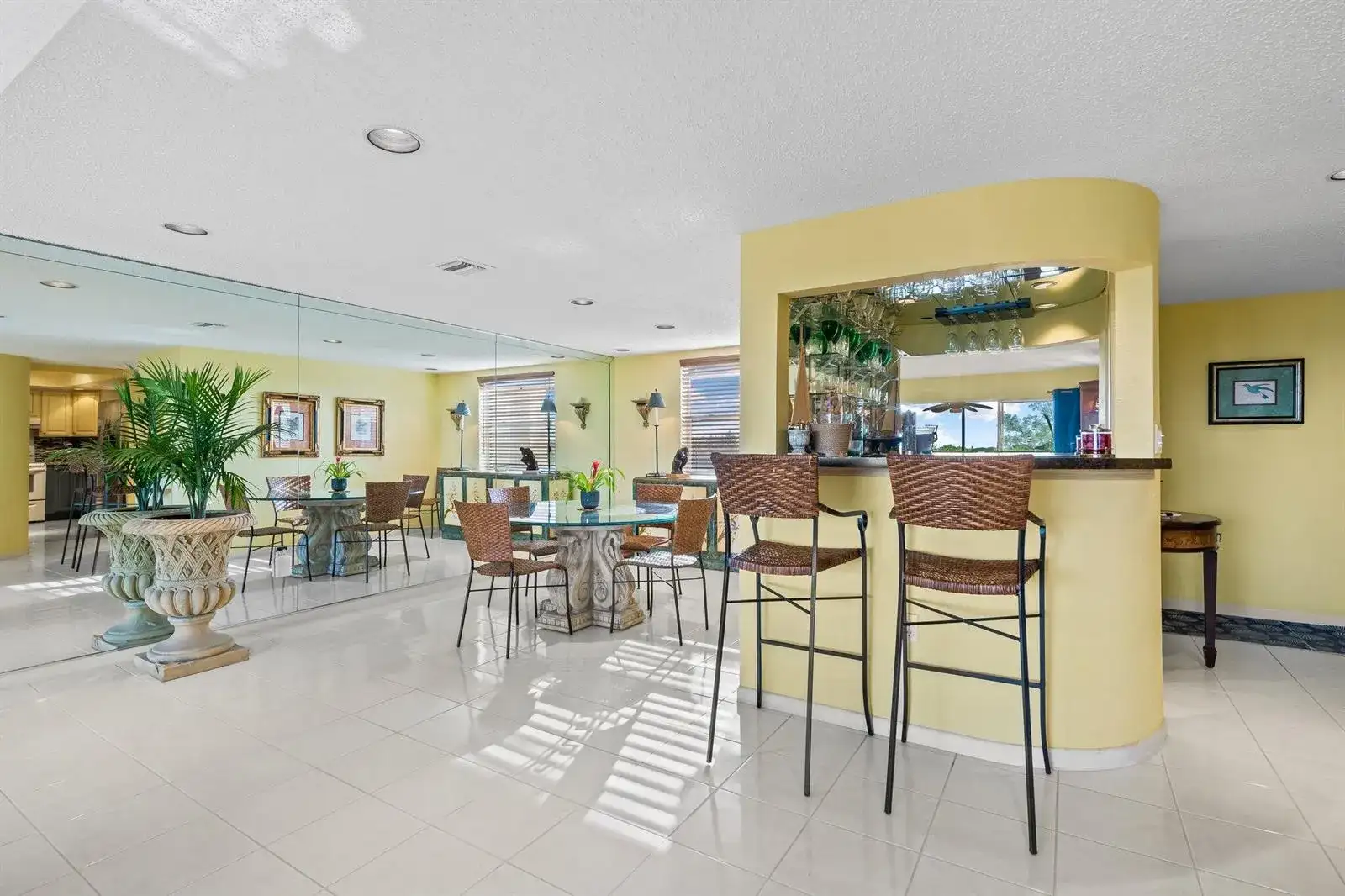 3930 Inverrary Boulevard # D, Lauderhill FL 33319 photo 3