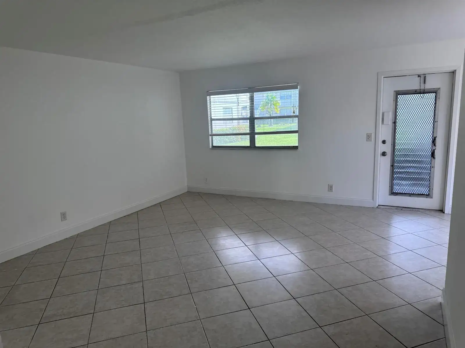 484 MONACO K # 484, Delray Beach FL 33446 photo 3